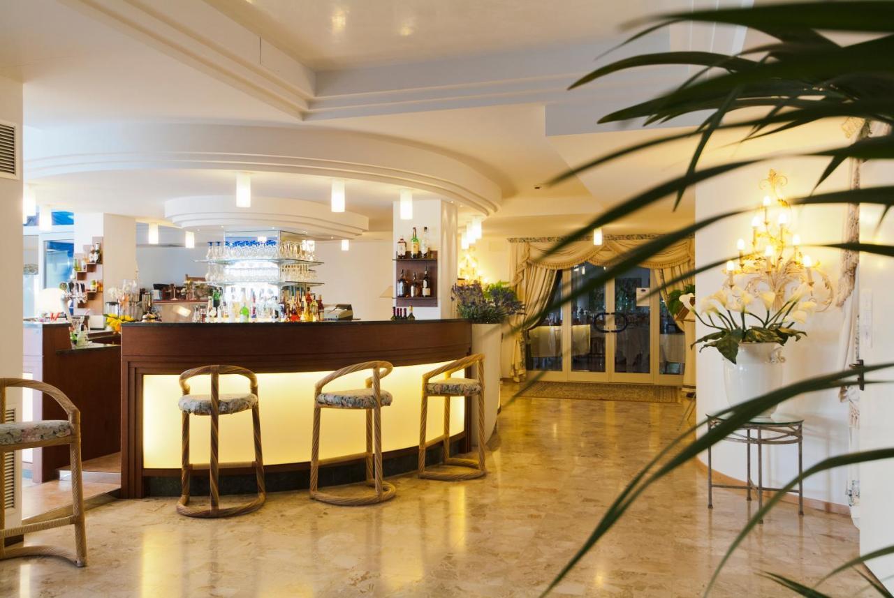 Hotel Panoramic Caorle Exterior foto